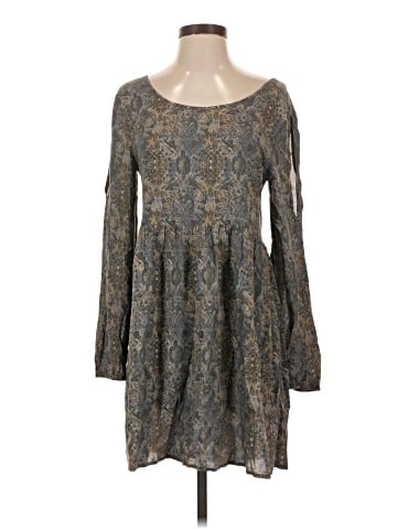 Wild Pearl Casual Dress (view 1)