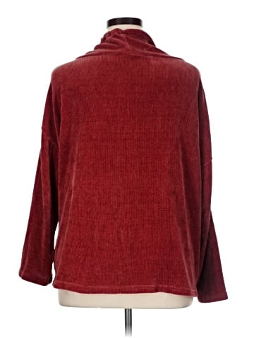 Spring & Mercer Pullover Sweater (view 2)