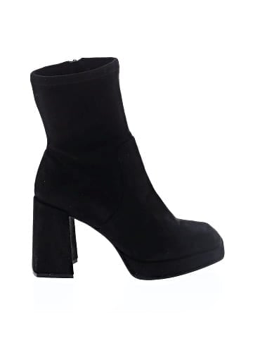 Kenneth Cole New York Ankle Boots (view 1)