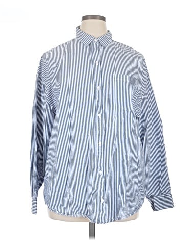 Old Navy Long Sleeve Button-Down Shirt (view 1)