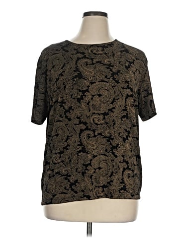 Frazier Lawrence Short Sleeve T-Shirt (view 2)