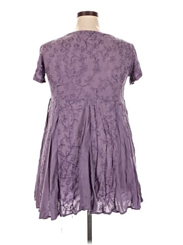 Newport News Short Sleeve Blouse (view 2)