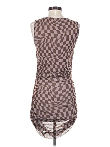 Urban Outfitters Casual Dress (view 2)