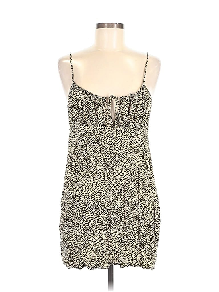 Pre-owned Motel Casual Dress In Gray