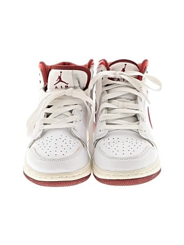 Air Jordan Sneakers (view 2)