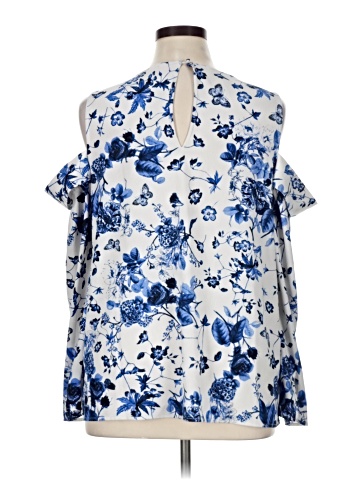 Kensie Sleeveless Blouse (view 2)