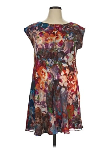 Suzi Chin for Maggy Boutique Casual Dress (view 1)