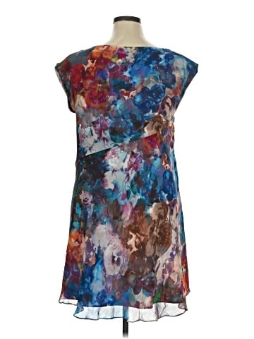 Suzi Chin for Maggy Boutique Casual Dress (view 2)