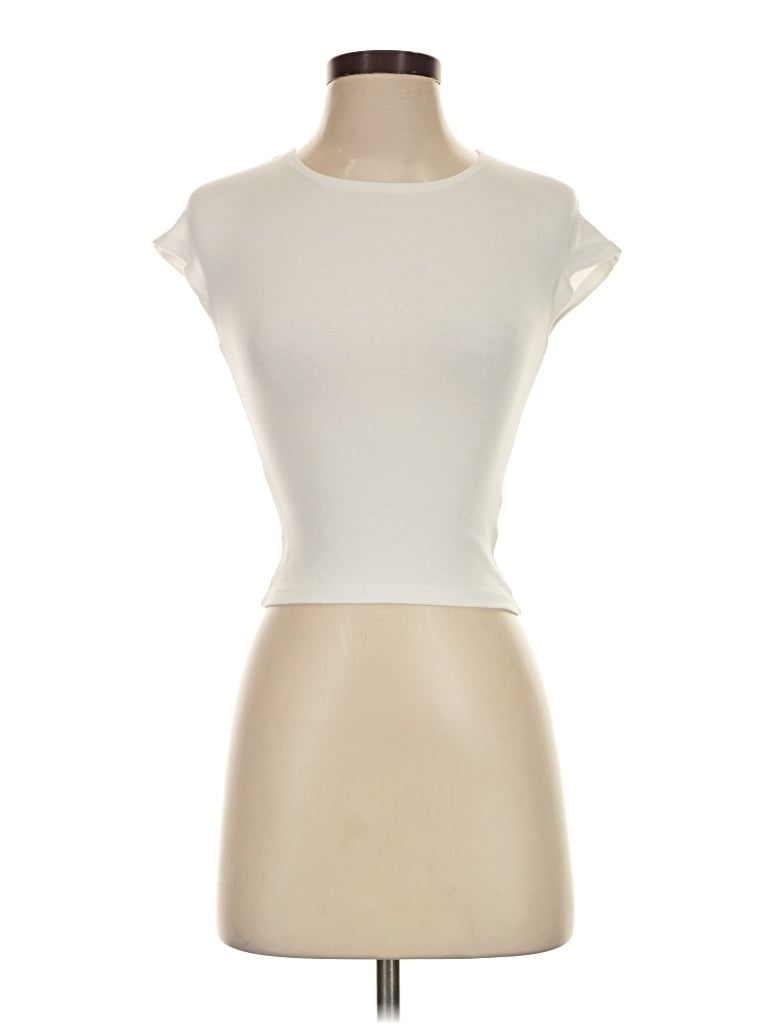 Pre-owned Pull & Bear Sleeveless T-shirt In Ivory