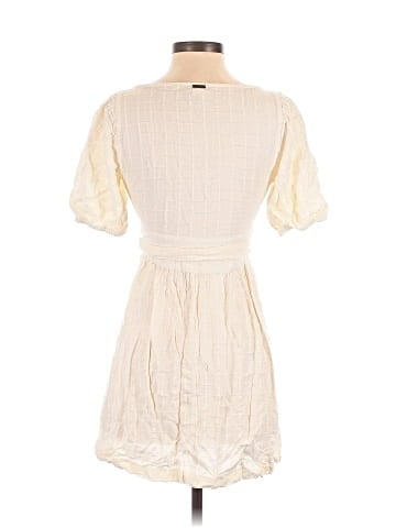 Billabong Casual Dress (view 2)