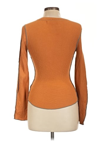 Urban Outfitters Long Sleeve T-Shirt (view 2)