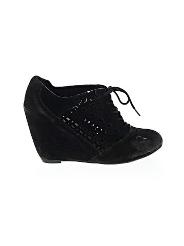 Fergalicious Wedges (view 1)