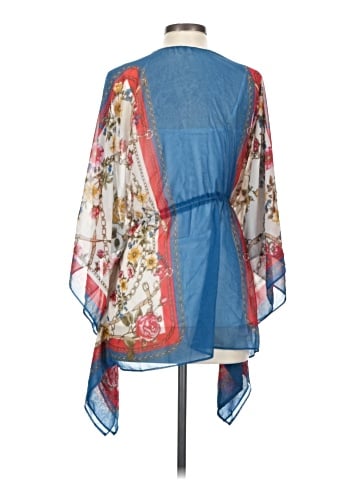 Lily White Kimono (view 2)