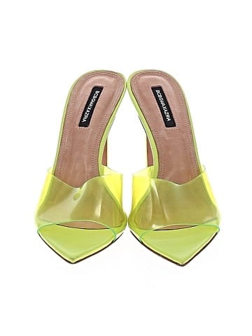 BCBGMAXAZRIA Sandals (view 2)