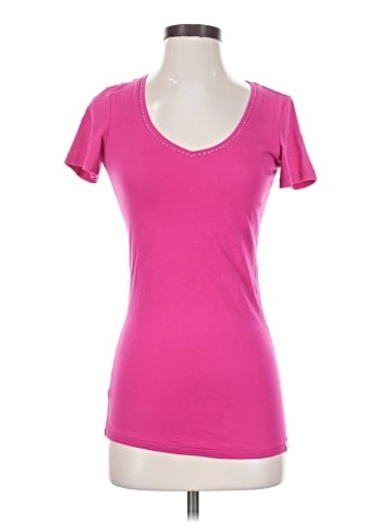 Victoria's Secret Short Sleeve T-Shirt (view 1)