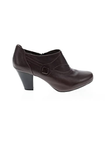 Clarks Heels (view 1)