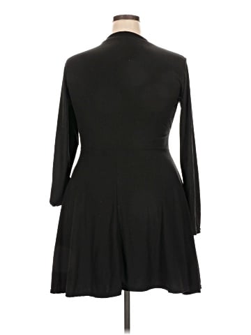 No Boundaries Casual Dress (view 2)