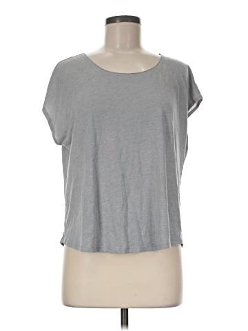 Victoria's Secret Short Sleeve T-Shirt (view 1)