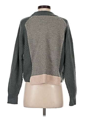 Closed Pullover Sweater (view 2)