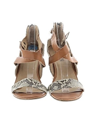 Kenneth Cole REACTION Wedges (view 2)