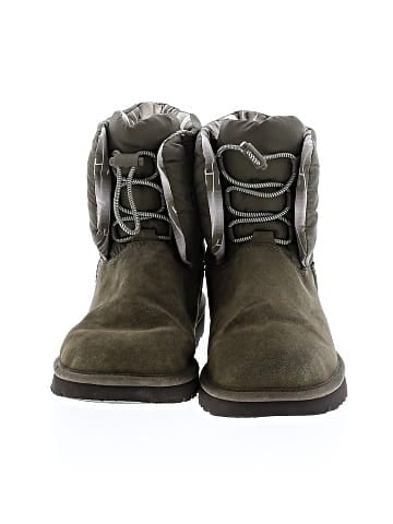 Ugg Ankle Boots (view 2)