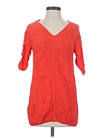 BCBGMAXAZRIA Short Sleeve Blouse (view 1)