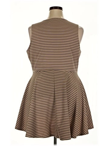 Annabelle Sleeveless Blouse (view 2)