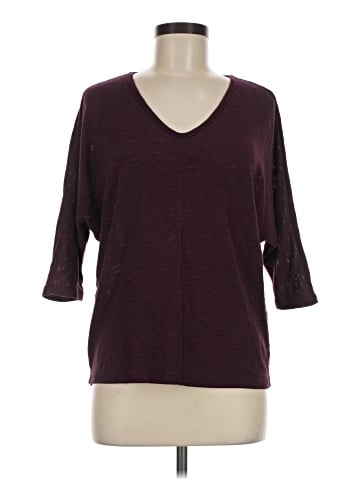 Laila Jayde Pullover Sweater (view 1)