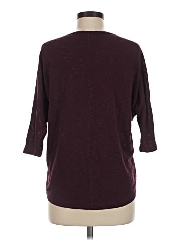 Laila Jayde Pullover Sweater (view 2)