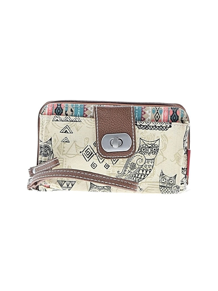 Pre-owned Unionbay Wristlet In Ivory