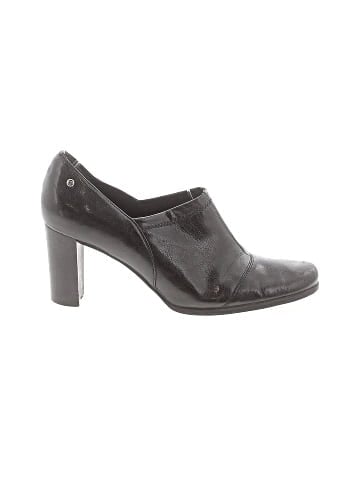 Etienne Aigner Heels (view 1)
