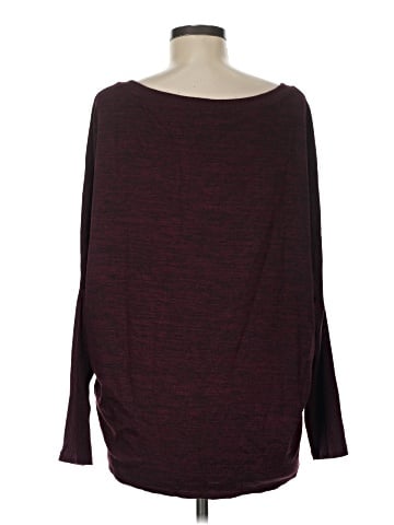 White House Black Market 3/4 Sleeve T-Shirt (view 2)