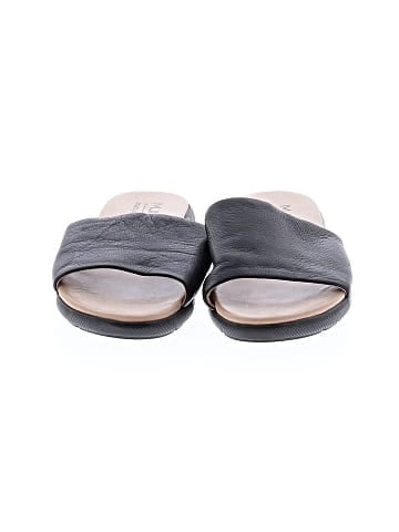 Marc Joseph New York Sandals (view 2)