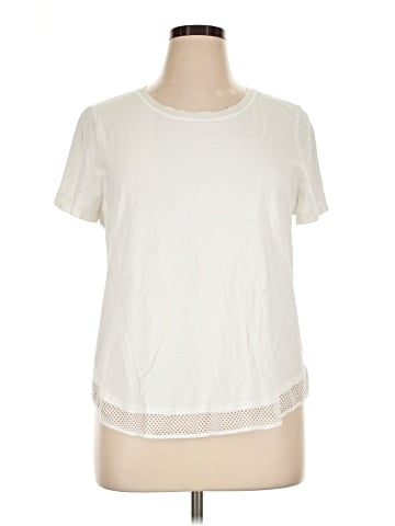Zenergy by Chico's Short Sleeve T-Shirt (view 1)