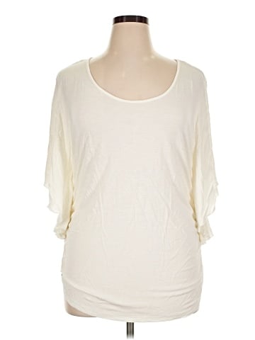 New York & Company 3/4 Sleeve Top (view 1)
