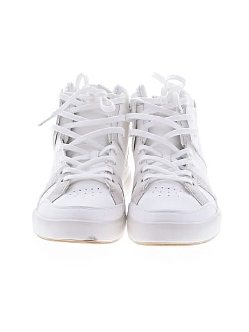 On Cloud Sneakers (view 2)