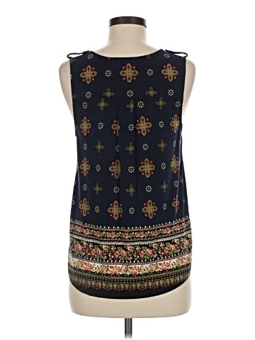 Sweet Wanderer Sleeveless Blouse (view 2)