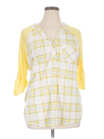 Bobbie Brooks 3/4 Sleeve Henley (view 1)