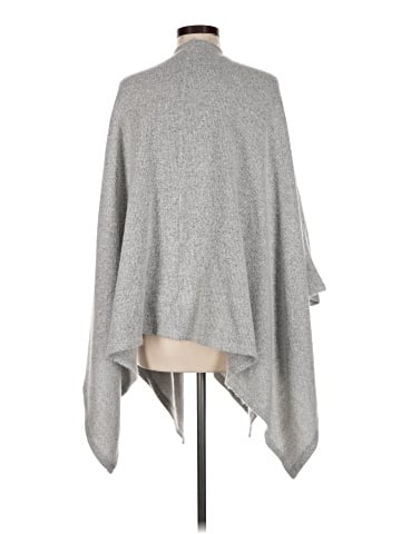 Isabel Maternity Poncho (view 2)