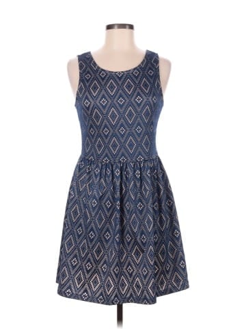 Alya Casual Dress (view 1)