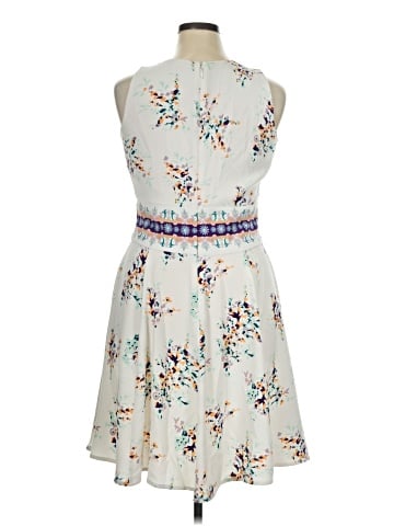 Eva Mendes by New York & Company Casual Dress (view 2)