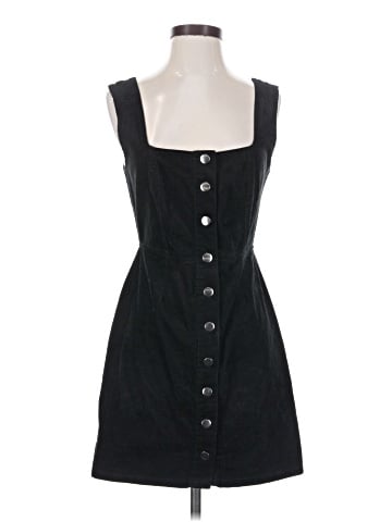 Urban Outfitters Casual Dress (view 1)