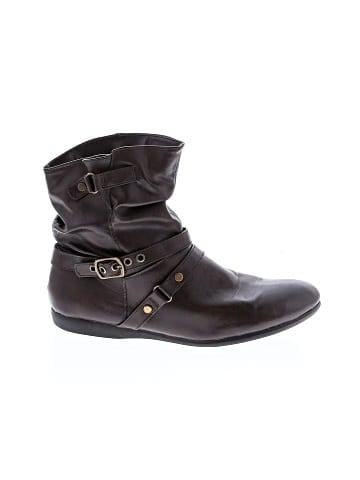Simply Styled Ankle Boots (view 1)