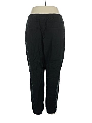 Banana Republic Cargo Pants (view 2)