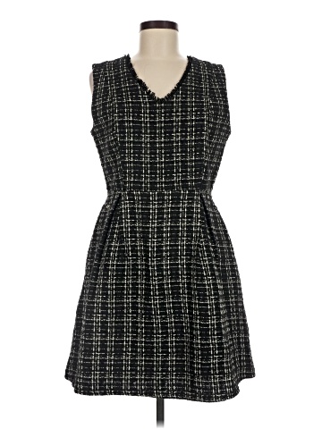 Solitaire Casual Dress (view 1)