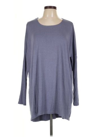 Hayden 3/4 Sleeve T-Shirt (view 1)