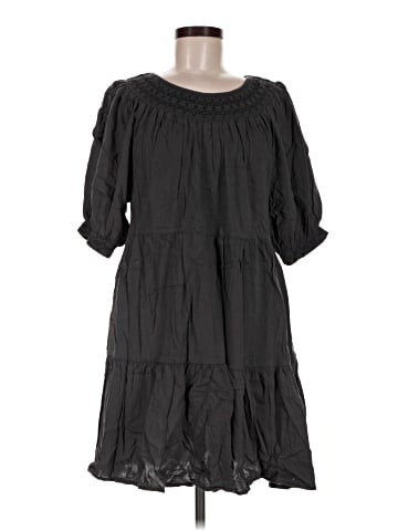 Old Navy Casual Dress (view 1)