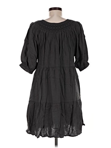 Old Navy Casual Dress (view 2)