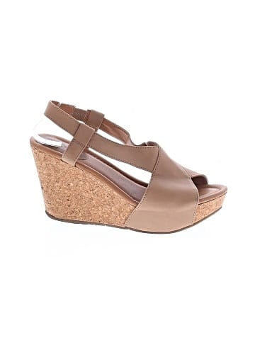 Kenneth Cole REACTION Wedges (view 1)