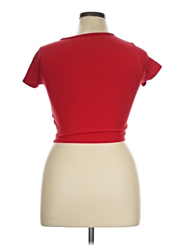 Charlotte Russe Short Sleeve T-Shirt (view 2)